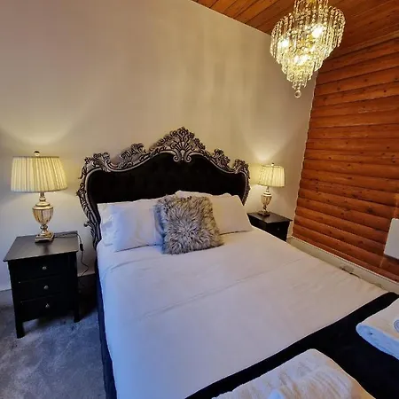 Kaoglen Warren - Pet Friendly - Hot Tub - Cairngorms Villa Blairgowrie and Rattray Exterior photo